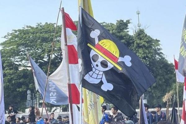 Waspada Bahaya Fenomena Pengibaran Bajak Laut Coreng Momentum Perayaan HUT RI