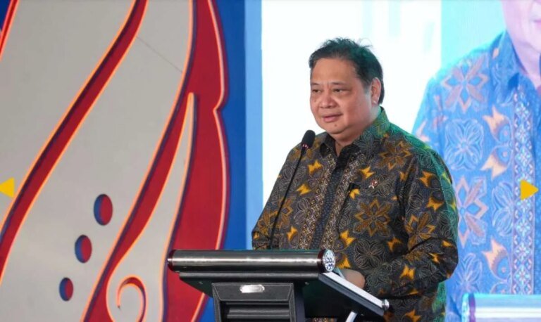 Setahun Pemerintahan Pragib: Ekonomi Tumbuh, Pengangguran Turun, Peluang Kerja Meluas