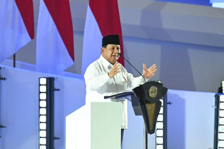 Setahun Pemerintahan Prabowo, Pembangunan Infrastruktur Bebas Sengketa dan Hambatan Hukum