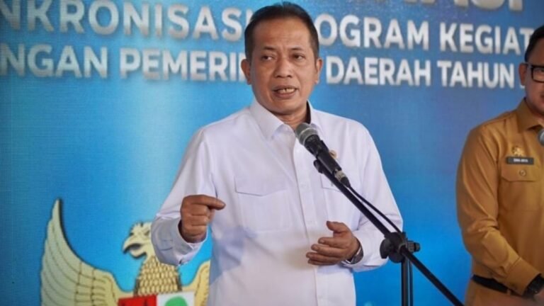 Mengawal Transformasi Penerima Bansos dalam Ekosistem Koperasi Desa Merah Putih