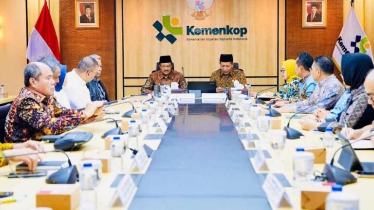 Pemerintah Integrasikan Bansos dan Koperasi Desa Merah Putih Guna Perkuat Ekonomi Rakyat