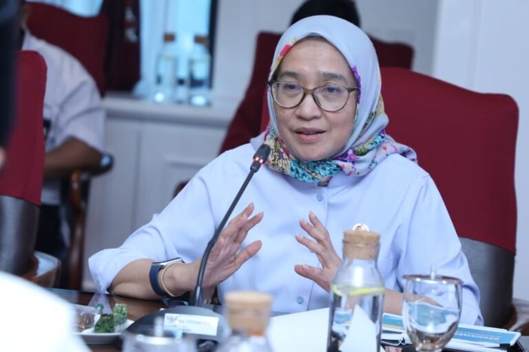 Profesionalisme Pengajar sebagai Fondasi Sekolah Rakyat