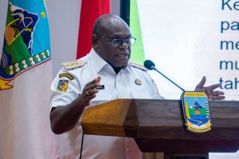 Gubernur Meki: Papua Tengah Jadi Provinsi Pertama di Tanah Papua Yang Anggarkan Biaya Pendidikan Gratis