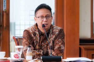 Pemerintah Antisipasi Kebutuhan Masker dan Obat Mata akibat Abu Vulkanik