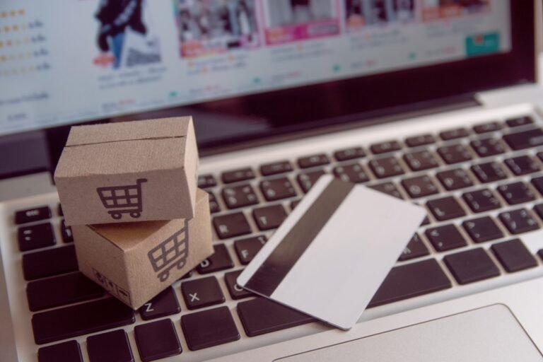 Pemerintah Pastikan Penjual Online Kecil Tetap Bebas Pajak hingga Omzet Rp500 Juta