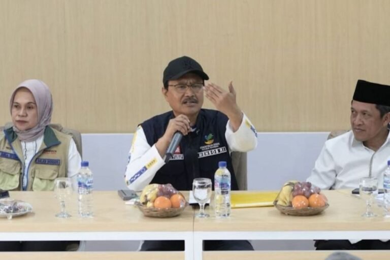 Sekolah Rakyat, Pusat Pembentukan Mental dan Budi Pekerti