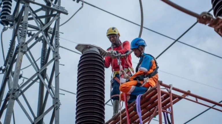 Pemerataan Listrik Desa, Meningkatkan Kualitas Hidup Rakyat