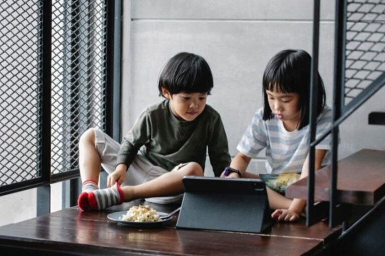 PP TUNAS dan Resiliensi Media dalam Melindungi Anak di Ruang Digital
