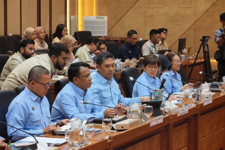Pemerintah Perketat Pengawasan MBG, Kasus Keracunan Diproses Hukum