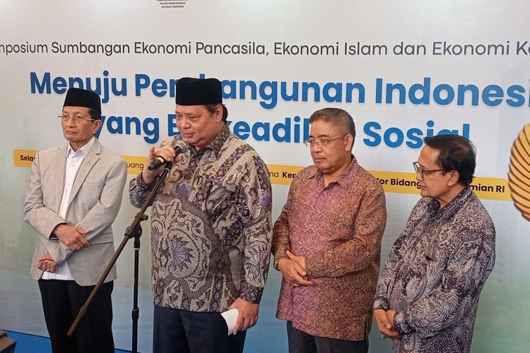 Ekonomi Syariah Membuktikan Indonesia Bisa Memimpin Industri Halal Dunia