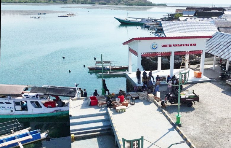 Kampung Nelayan Merah Putih Diperkuat, Bantuan Kapal Mulai Didistribusikan