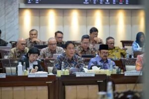 Pemerintah Siapkan Strategi Investasi Tumbuh 7 Persen